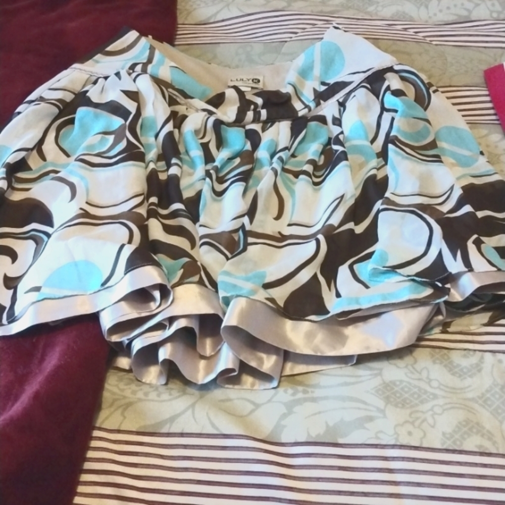 Luly K New York City skirt